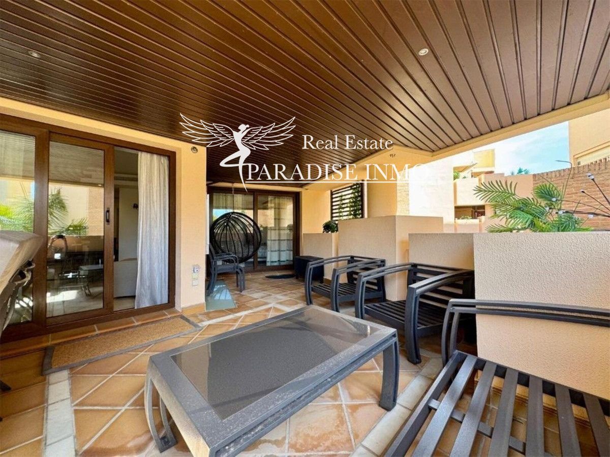Flat for sale Estepona, Málaga. Ref: 4760. Paradise Group 
