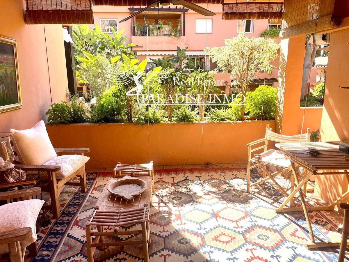 Flat for sale Marbella, Málaga. Ref: 4766. Paradise Group 