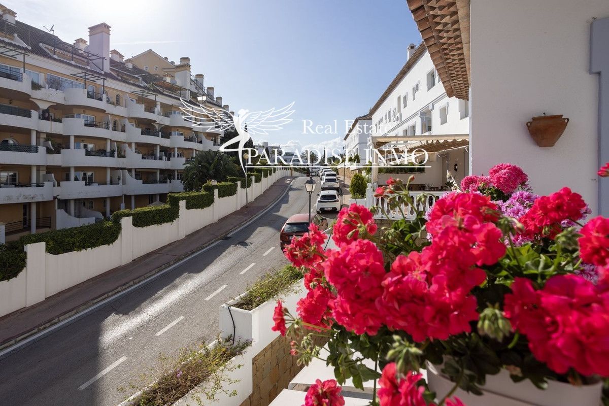 Flat for sale Marbella, Málaga. Ref: 4794. Paradise Group 