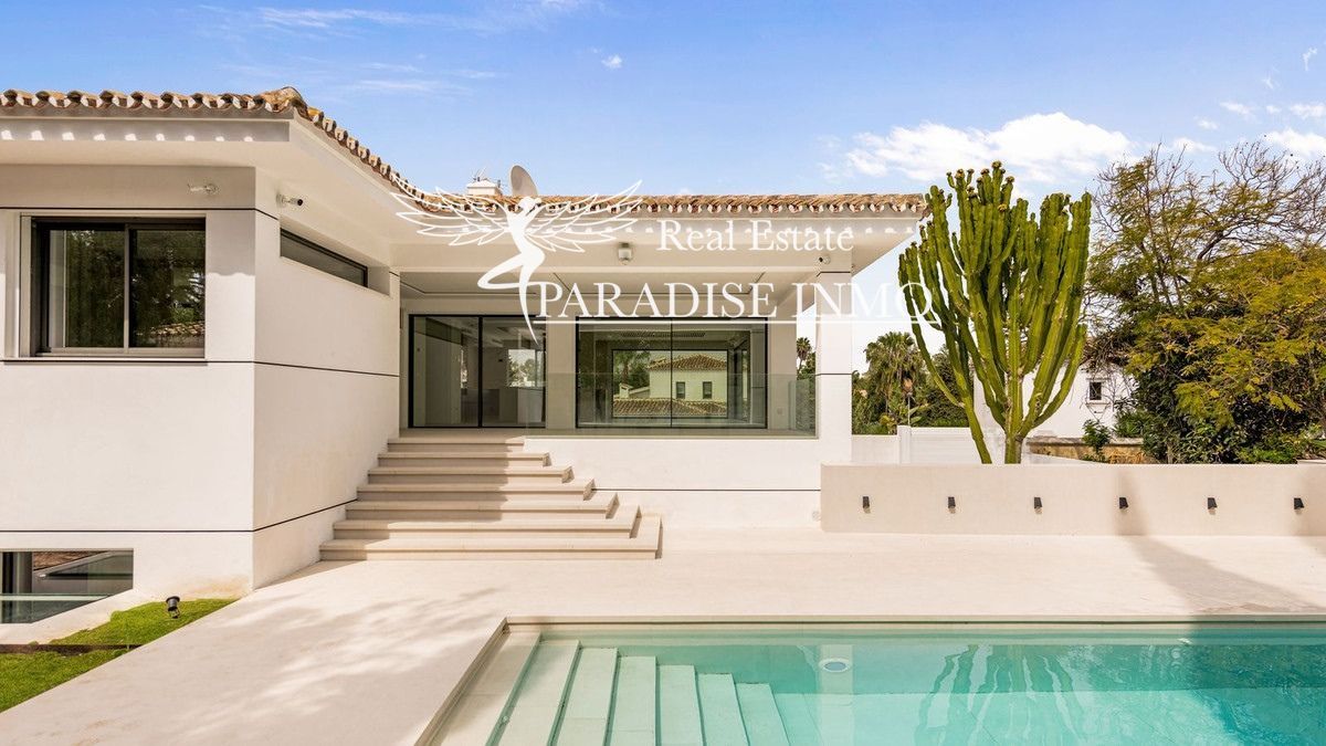 Detached villa for sale Marbella, Málaga. Ref: 4800. Paradise Group 