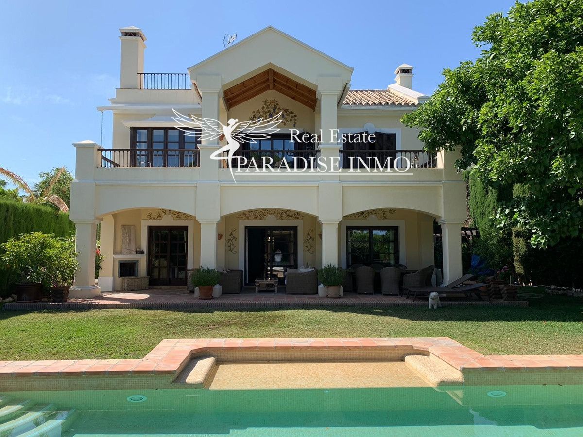 Detached villa for sale Marbella, Málaga. Ref: 4834. Paradise Group 