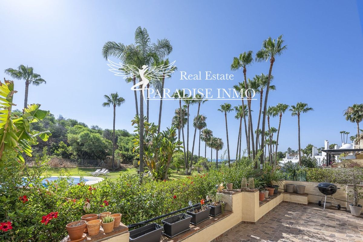 Flat for sale Marbella, Málaga. Ref: 4841. Paradise Group 