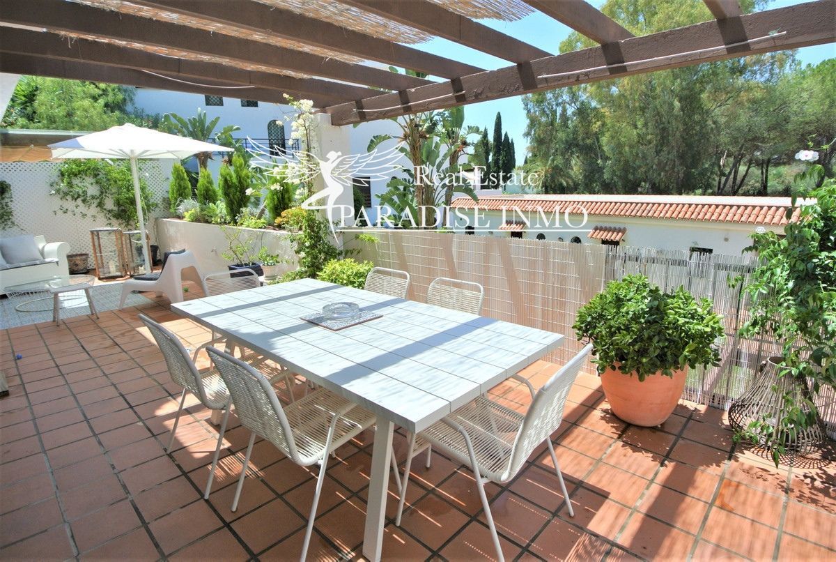 Flat for sale Marbella, Málaga. Ref: 4844. Paradise Group 