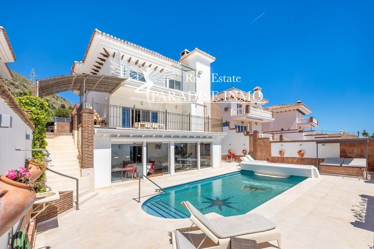 Detached villa for sale Benalmádena, Málaga. Ref: 4851. Paradise Group 