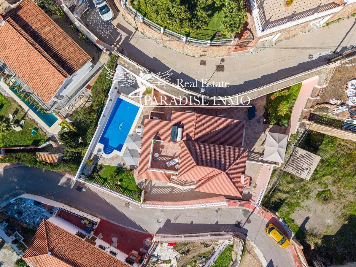 Detached villa for sale Fuengirola, Málaga. Ref: 4898. Paradise Group 