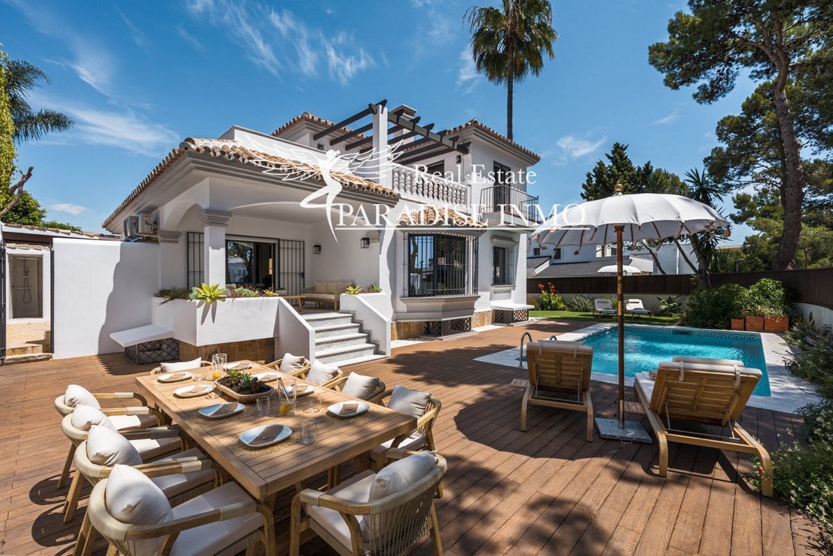 Detached villa for sale Marbella, Málaga. Ref: 4910. Paradise Group 