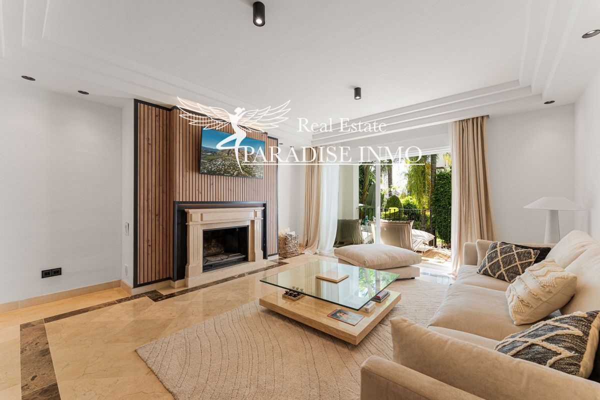 Flat for sale Marbella, Málaga. Ref: 4922. Paradise Group 
