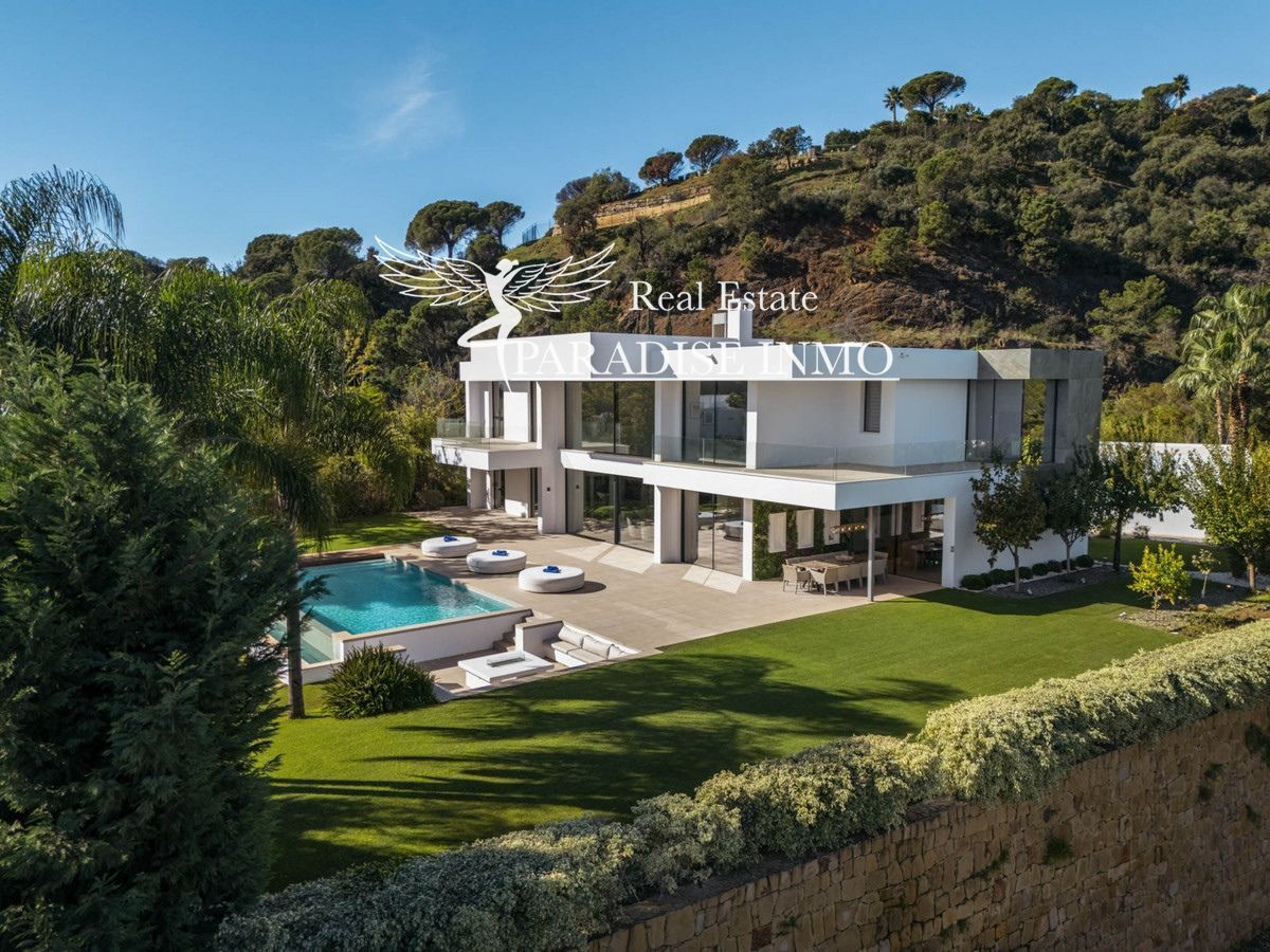 Detached villa for sale Benahavis, Málaga. Ref: 4927. Paradise Group 