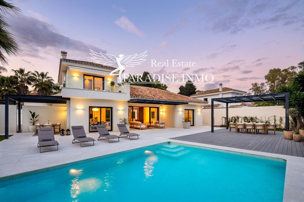 Detached villa for sale Marbella, Málaga. Ref: 4930. Paradise Group 