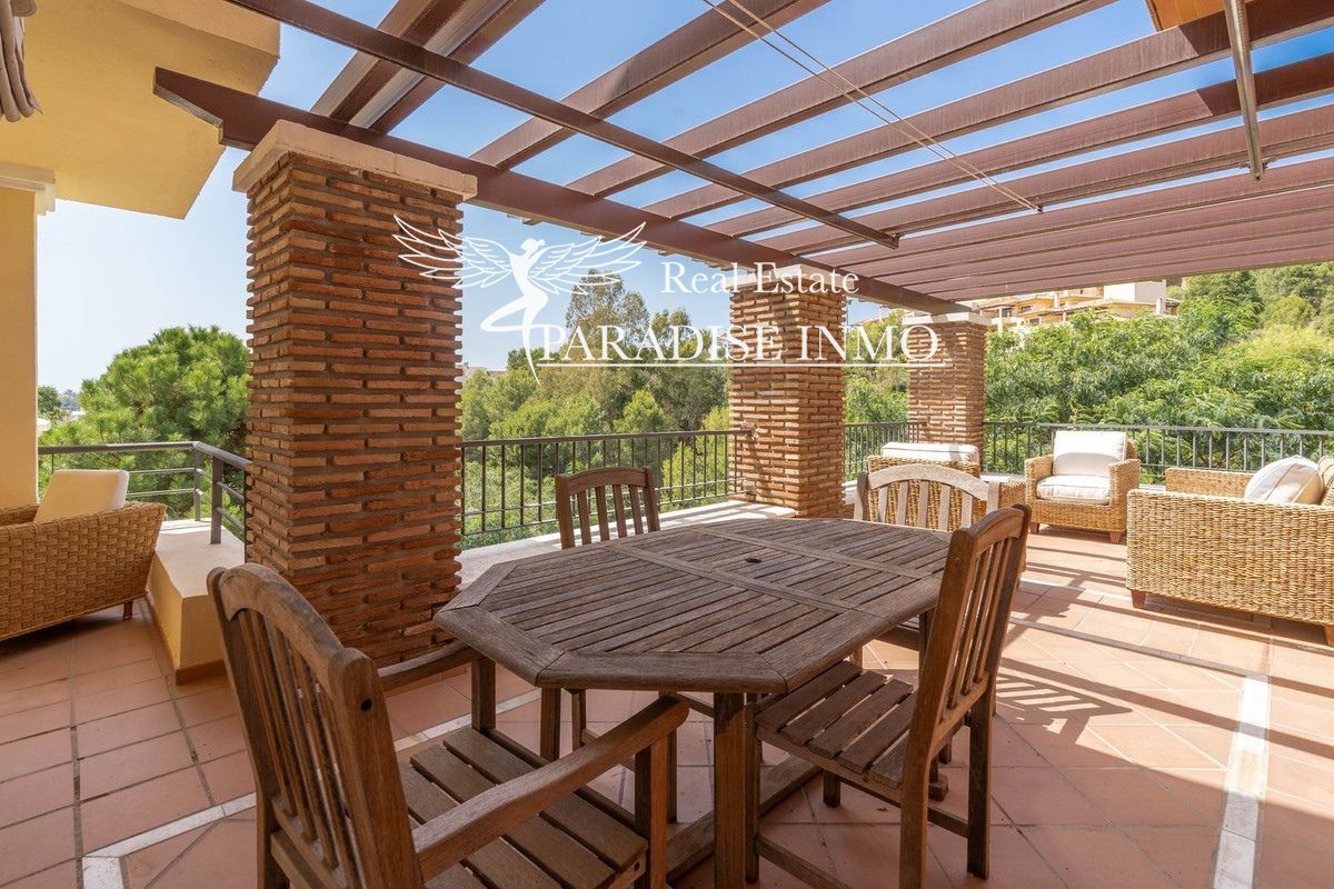 Flat for sale Benahavis, Málaga. Ref: 4937. Paradise Group 