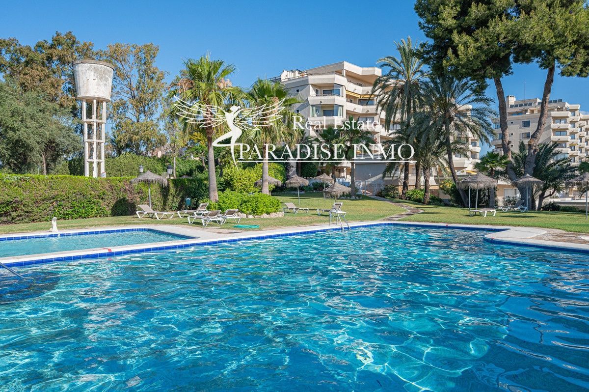 Flat for sale Estepona, Málaga. Ref: 4949. Paradise Group 