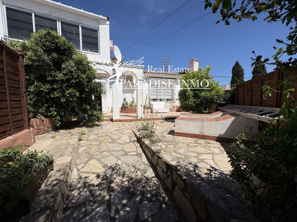 Detached villa for sale Fuengirola, Málaga. Ref: 5023. Paradise Group 