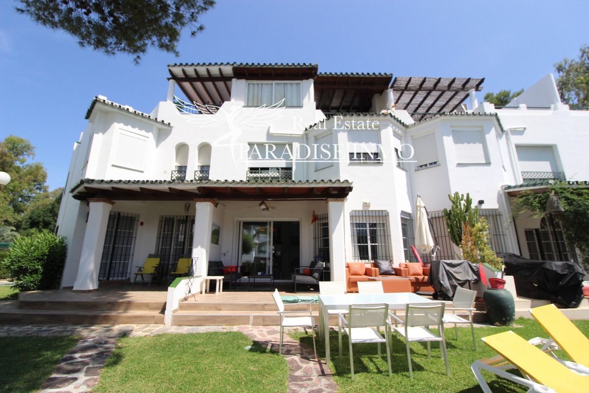 House for sale Marbella, Málaga. Ref: 5024. Paradise Group 