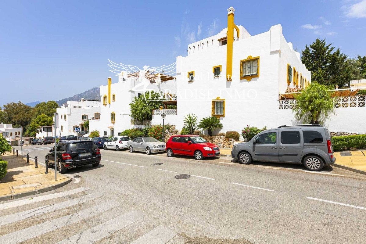 House for sale Marbella, Málaga. Ref: 5031. Paradise Group 