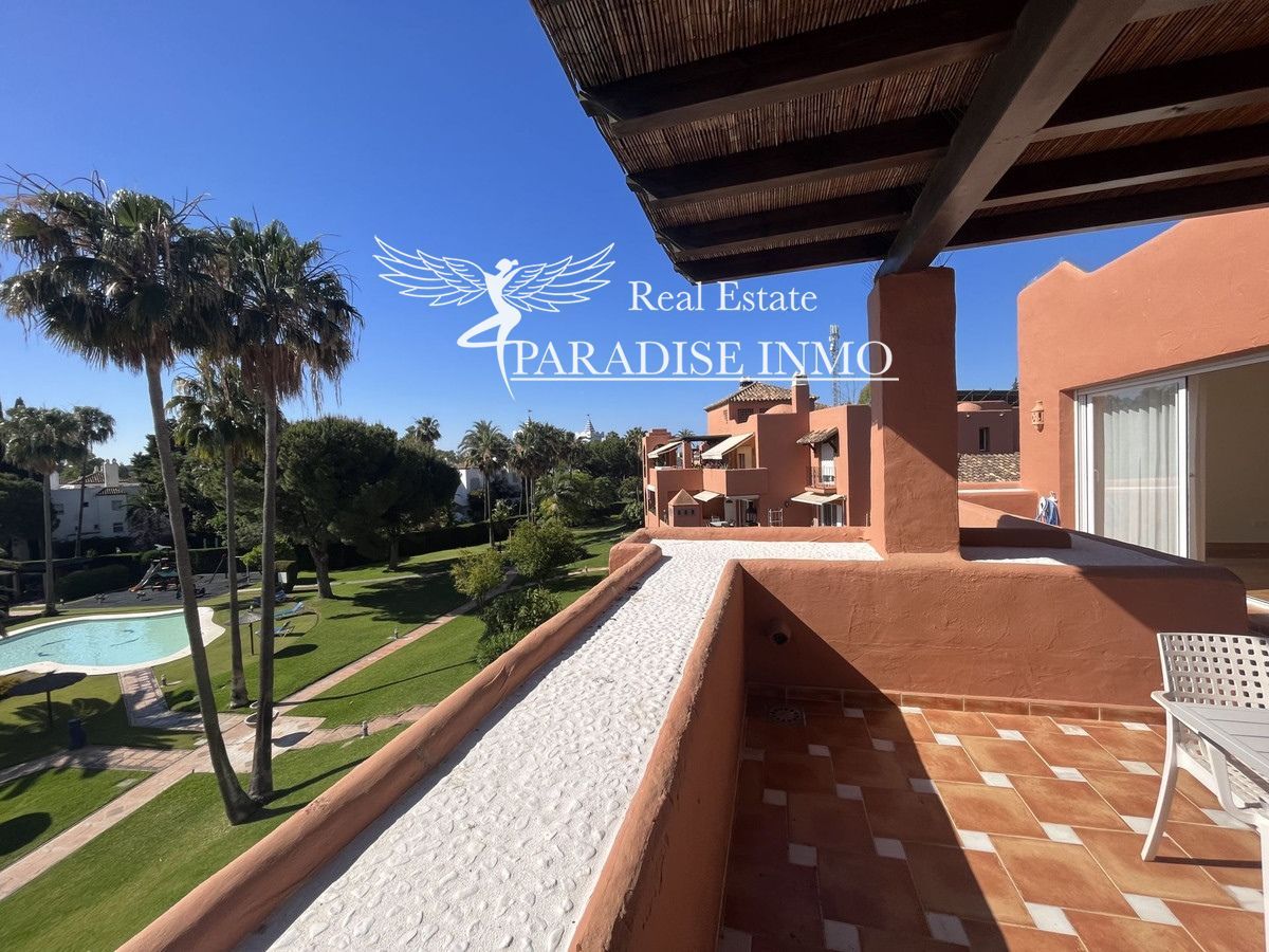 Flat for sale Estepona, Málaga. Ref: 5034. Paradise Group 