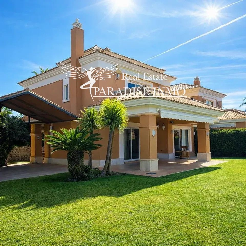 House for sale Marbella, Málaga. Ref: 5038. Paradise Group 