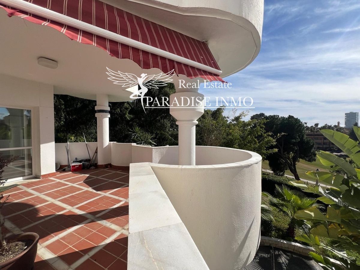 Flat for sale Marbella, Málaga. Ref: 5042. Paradise Group 