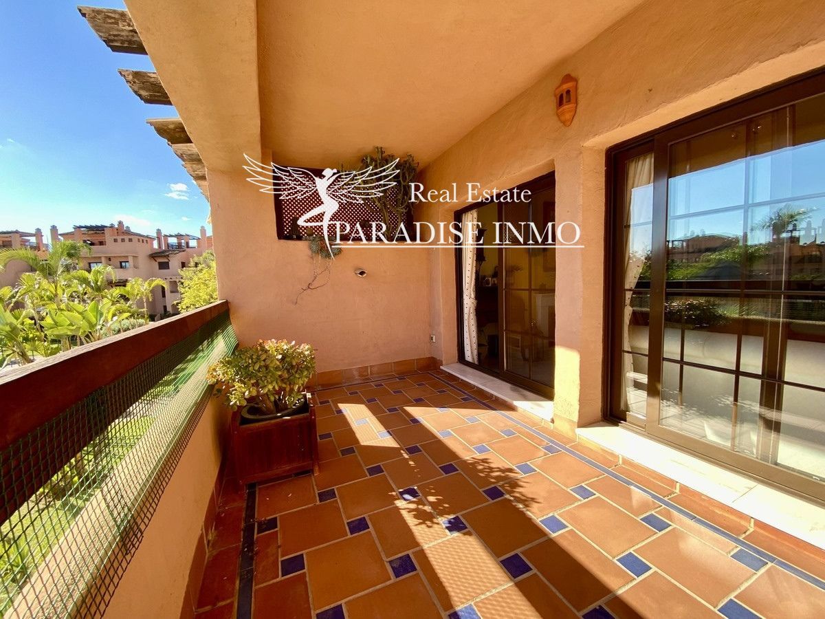 Flat for sale Estepona, Málaga. Ref: 5071. Paradise Group 