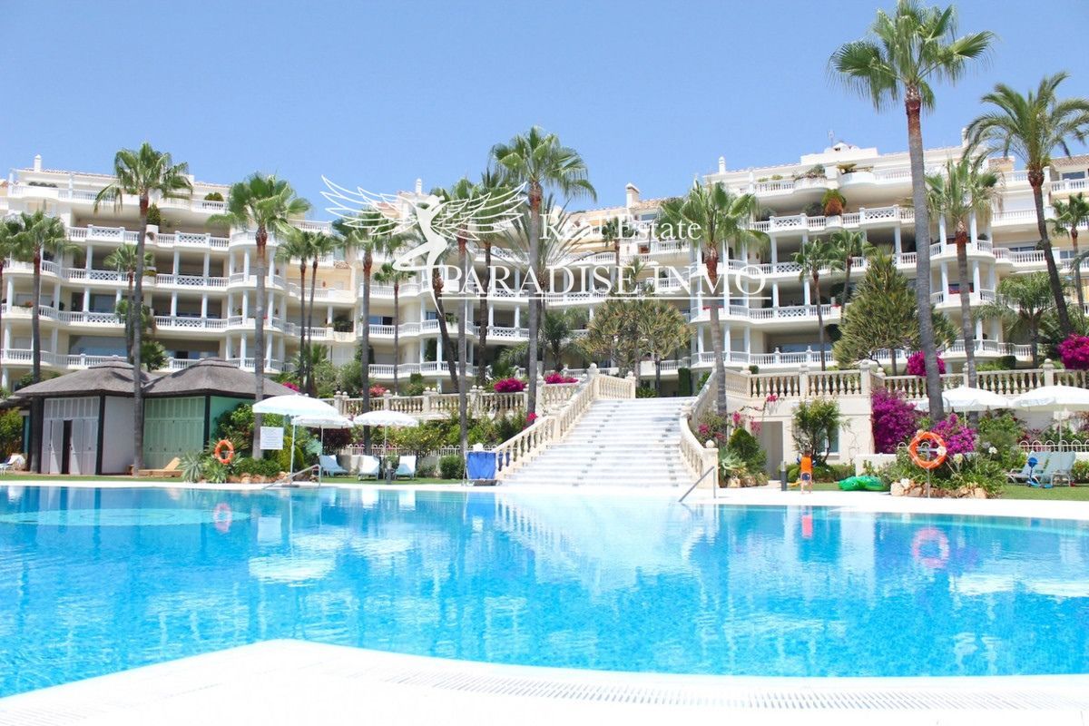 Flat for sale Estepona, Málaga. Ref: 5103. Paradise Group 