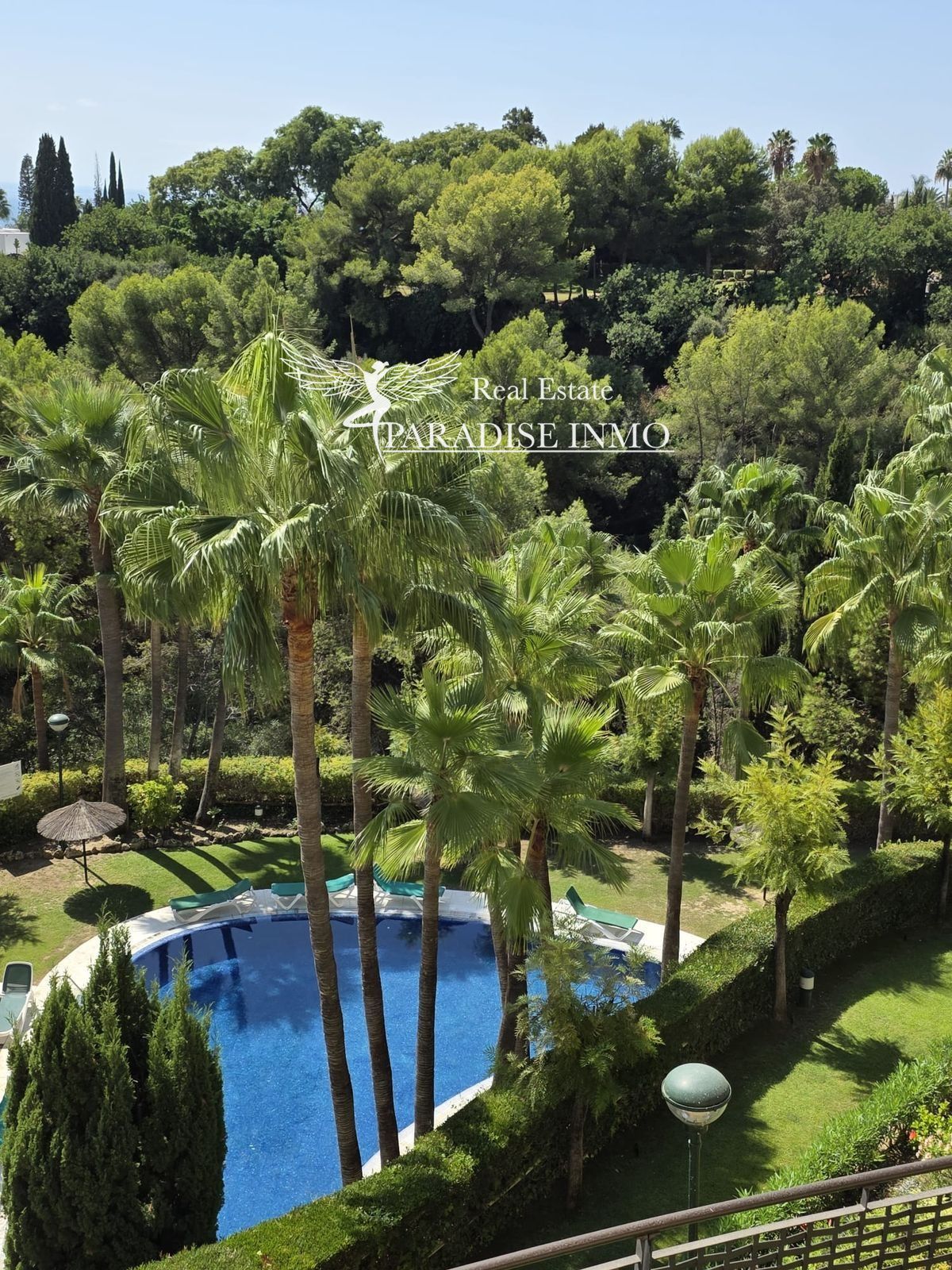 Flat for sale Marbella, Málaga. Ref: 5104. Paradise Group 
