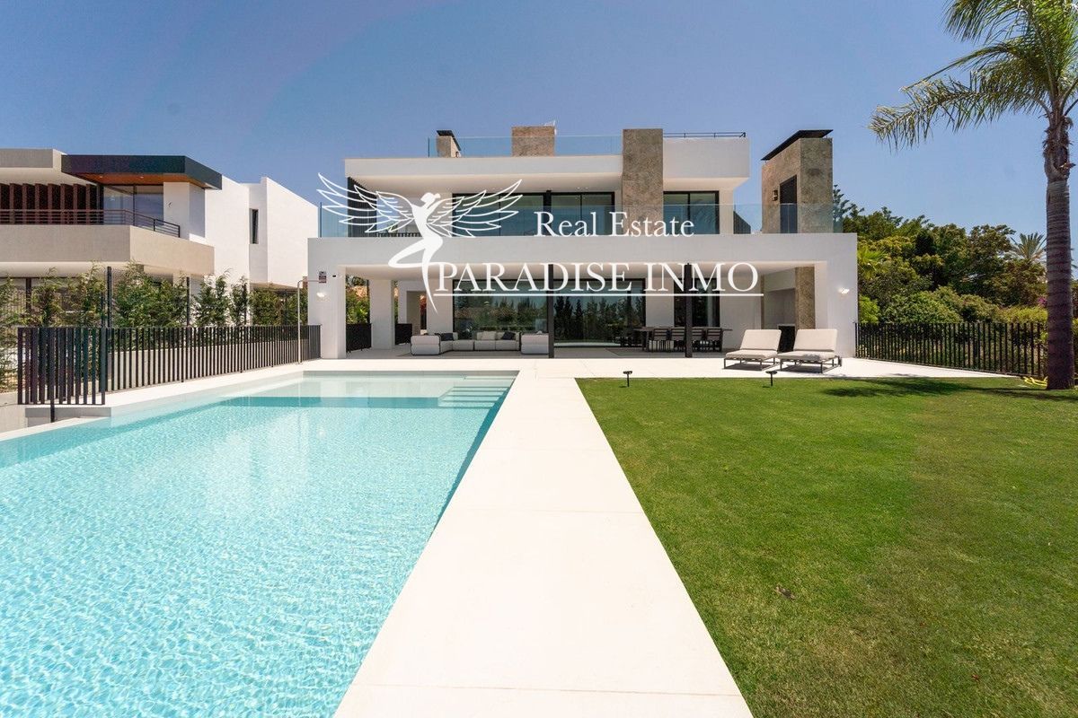 Detached villa for sale Marbella, Málaga. Ref: 5120. Paradise Group 