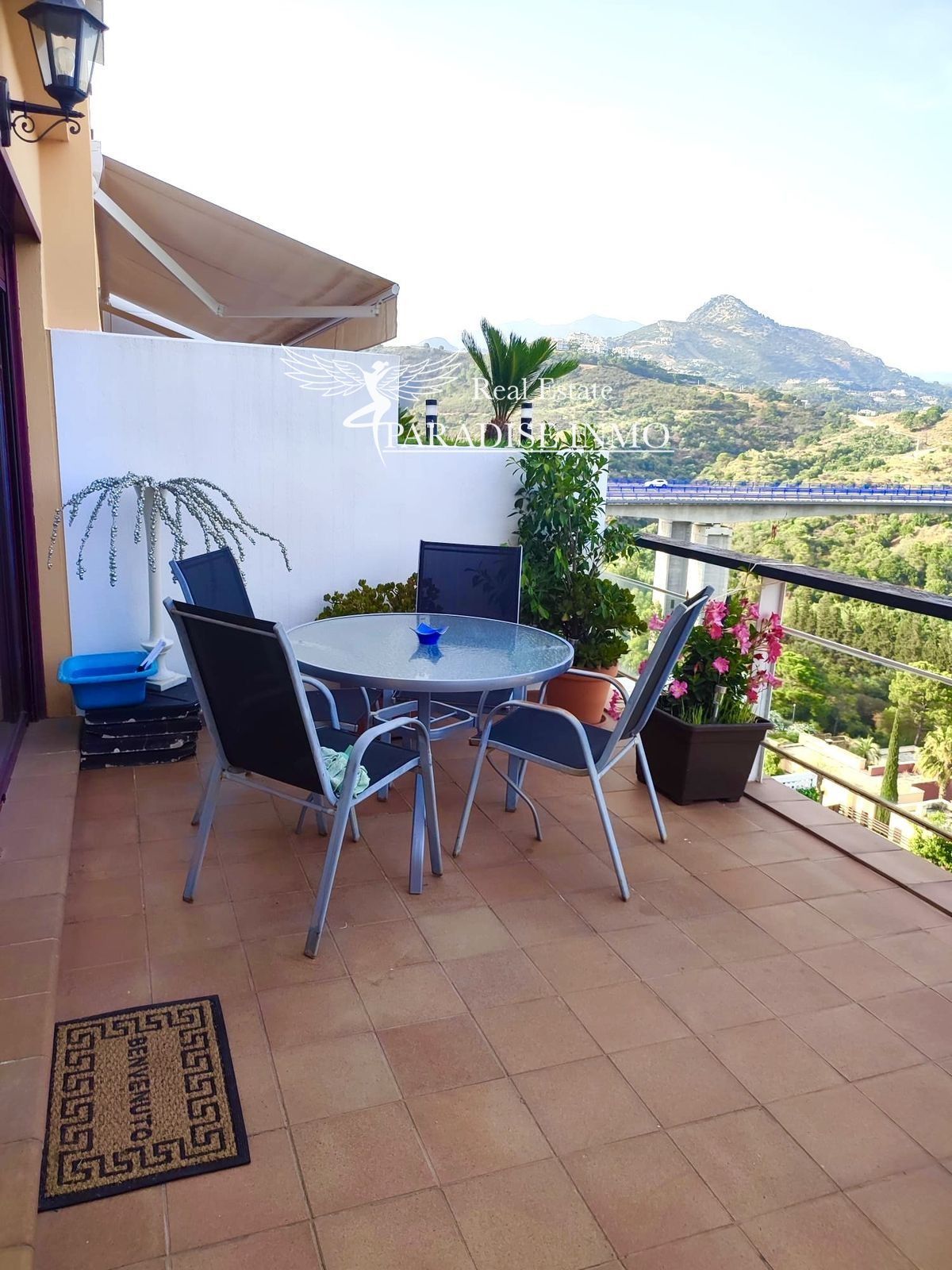 Flat for sale Benahavis, Málaga. Ref: 5132. Paradise Group 