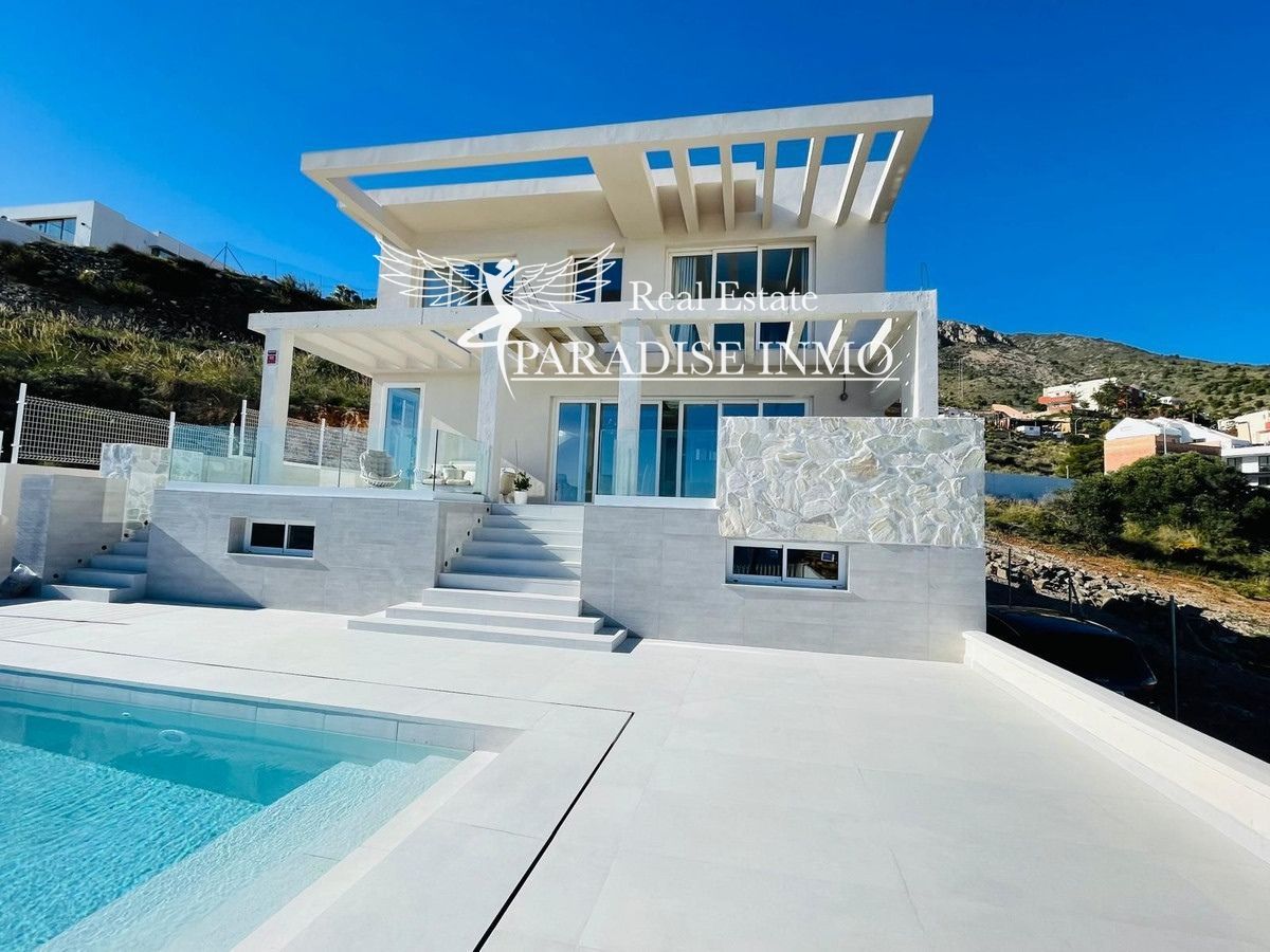 Detached villa for sale Benalmádena, Málaga. Ref: 5139. Paradise Group 