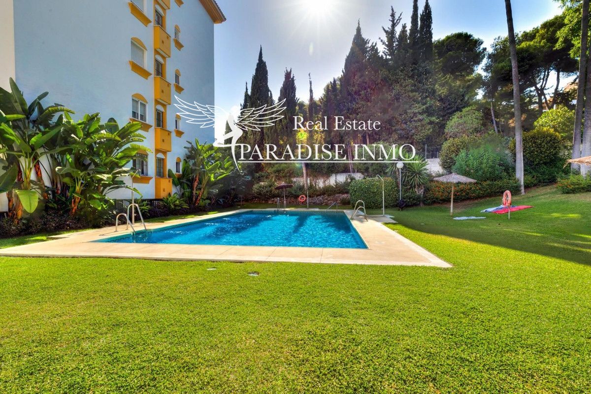 Flat for sale Marbella, Málaga. Ref: 5150. Paradise Group 