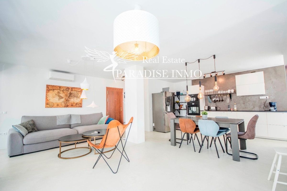 Flat for sale Marbella, Málaga. Ref: 5151. Paradise Group 