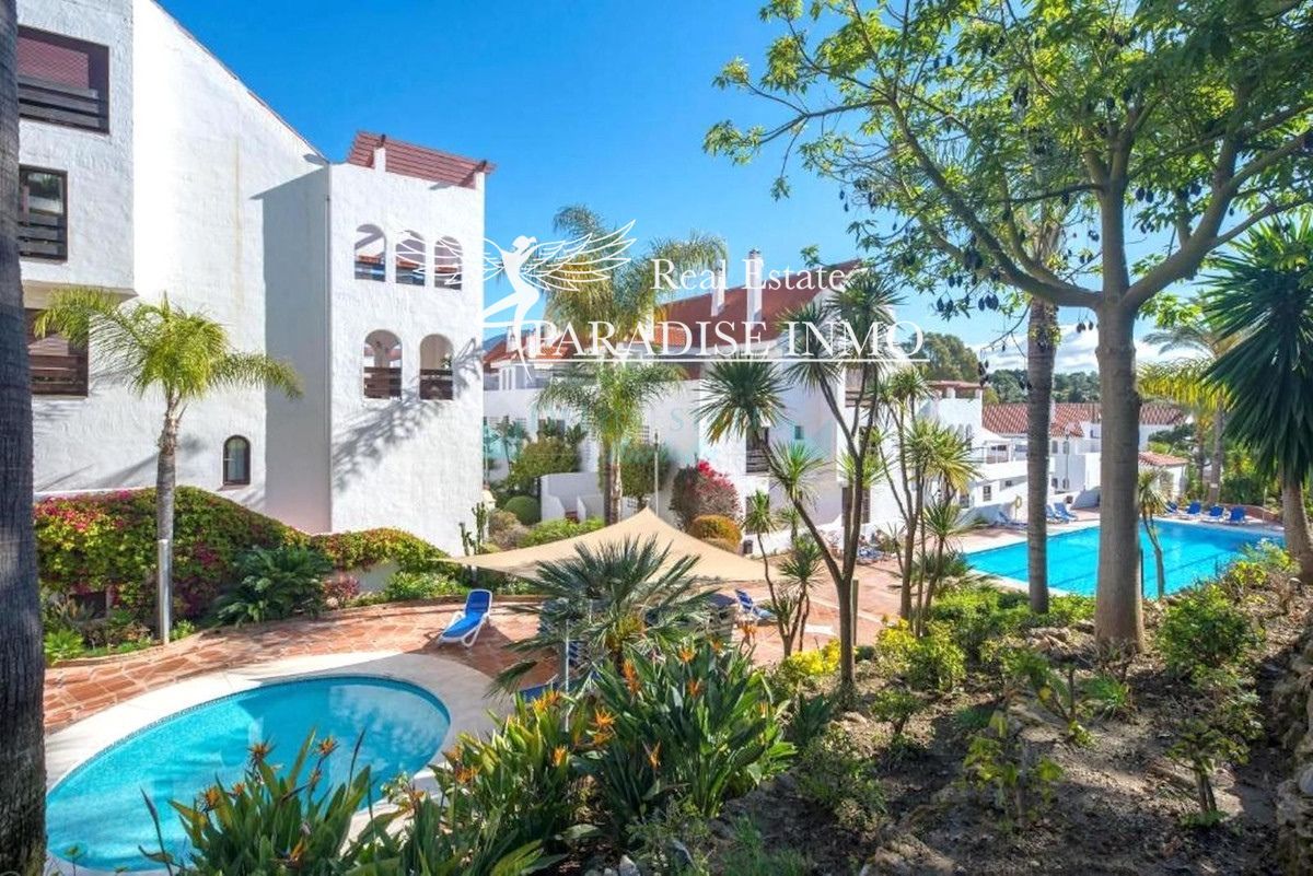 Flat for sale Marbella, Málaga. Ref: 5155. Paradise Group 