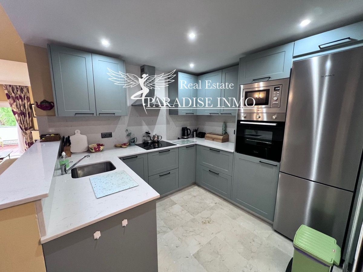 Flat for sale Marbella, Málaga. Ref: 5158. Paradise Group 