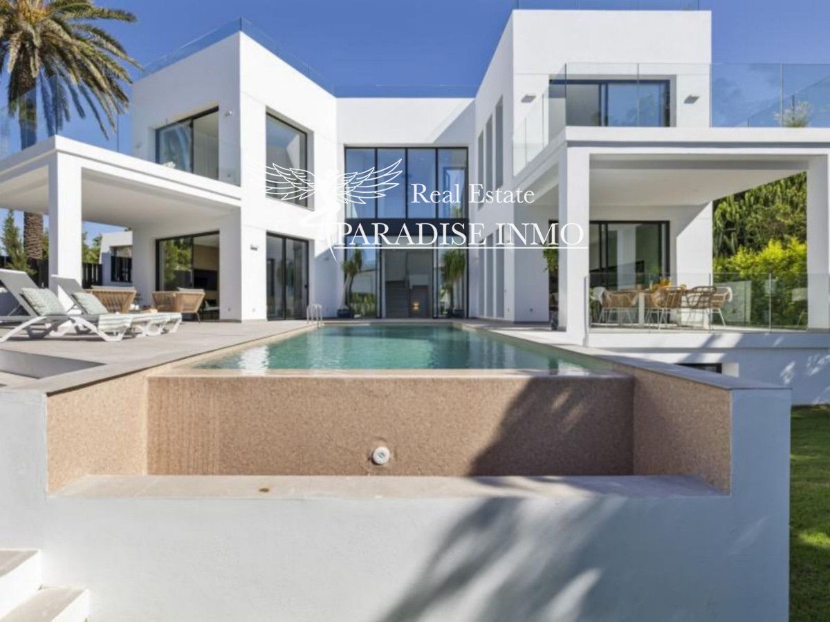 Detached villa for sale Marbella, Málaga. Ref: 5163. Paradise Group 