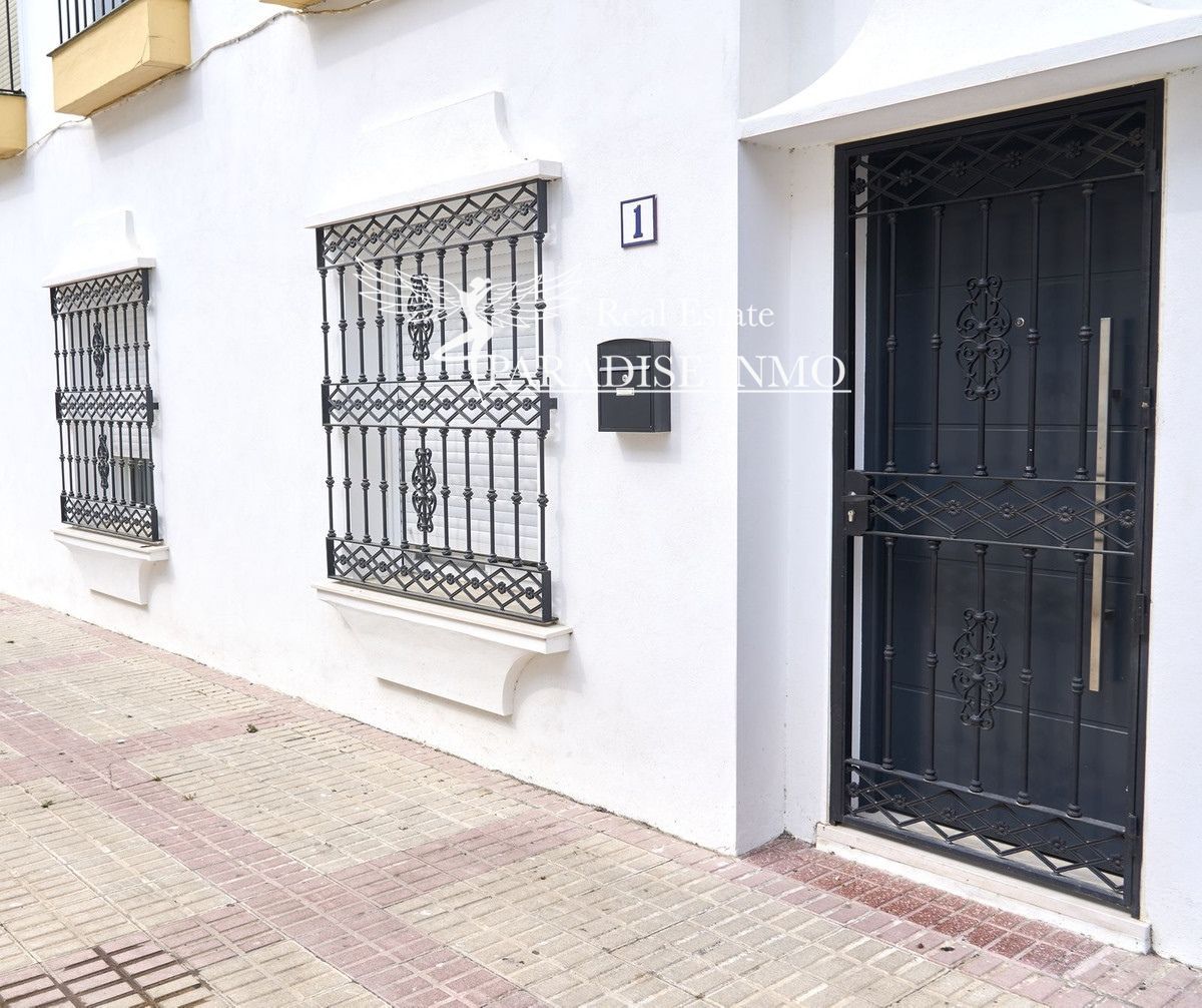 Flat for sale Estepona, Málaga. Ref: 5171. Paradise Group 