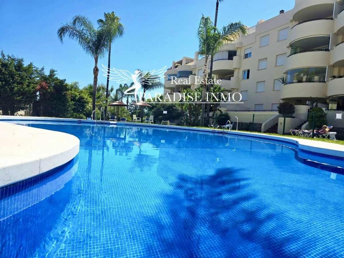 Flat for sale Marbella, Málaga. Ref: 5176. Paradise Group 
