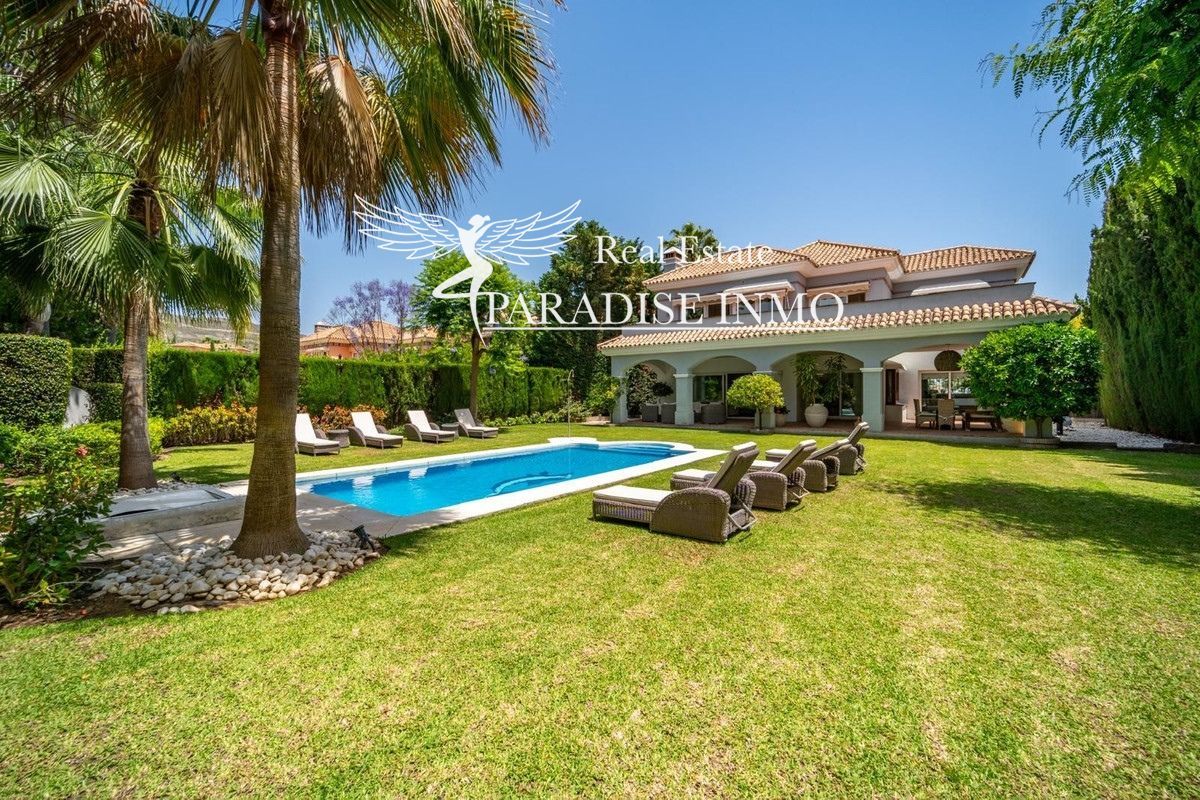 Detached villa for sale Marbella, Málaga. Ref: 5184. Paradise Group 
