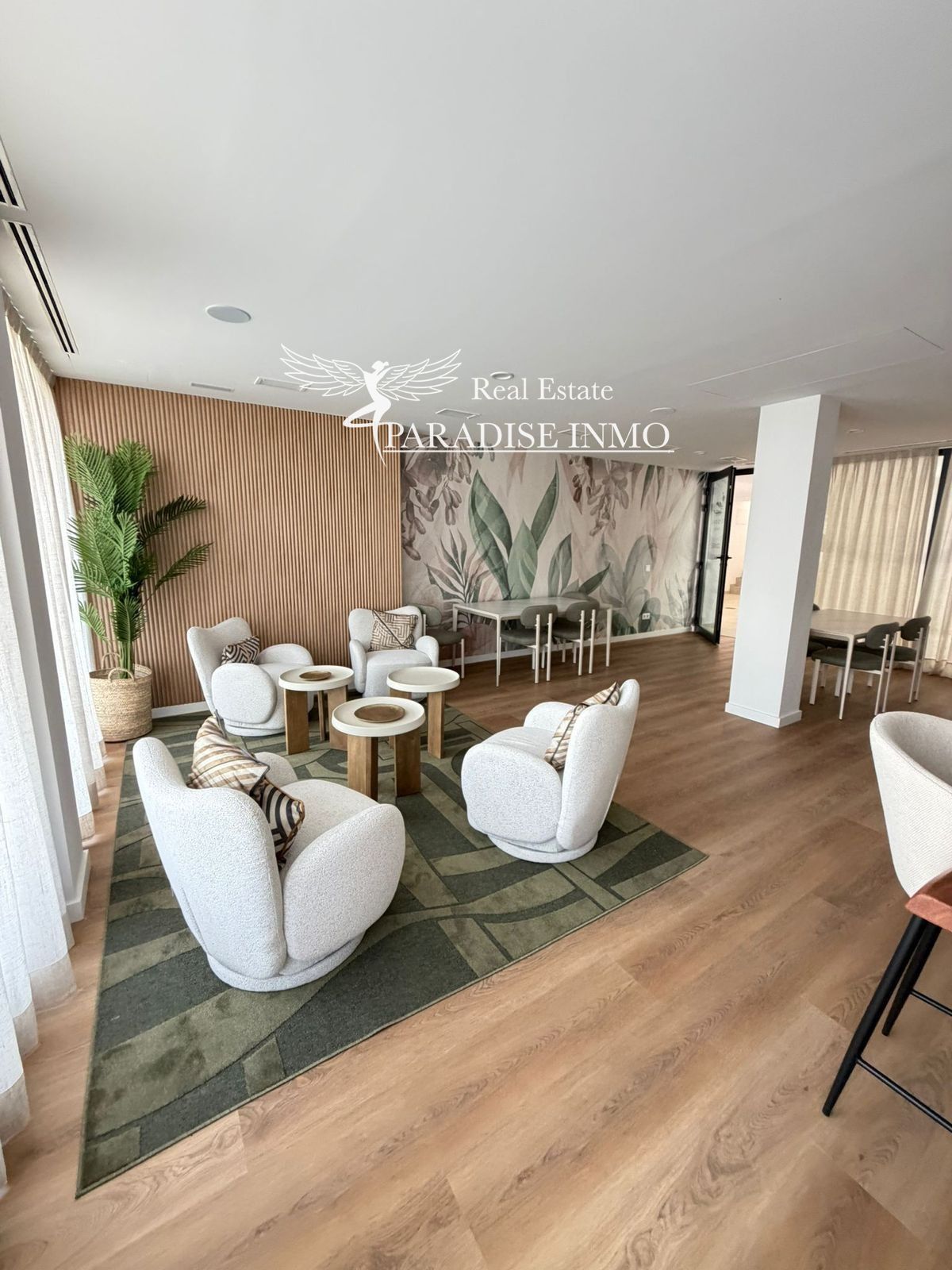 Flat for sale Estepona, Málaga. Ref: 5185. Paradise Group 