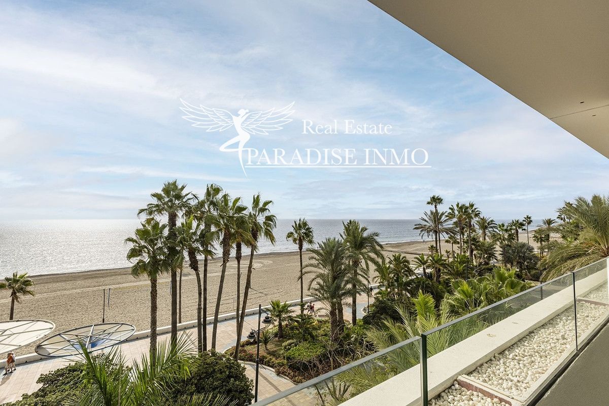Flat for sale Estepona, Málaga. Ref: 5213. Paradise Group 