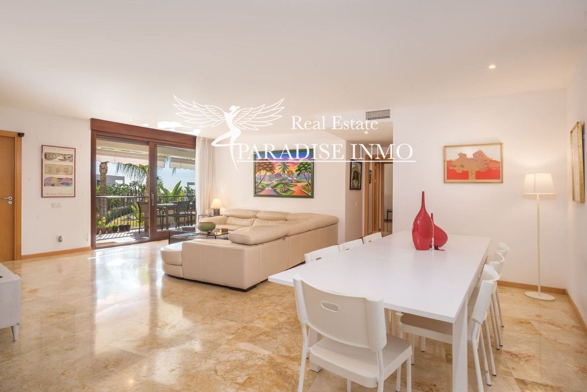 Flat for sale Marbella, Málaga. Ref: 5220. Paradise Group 