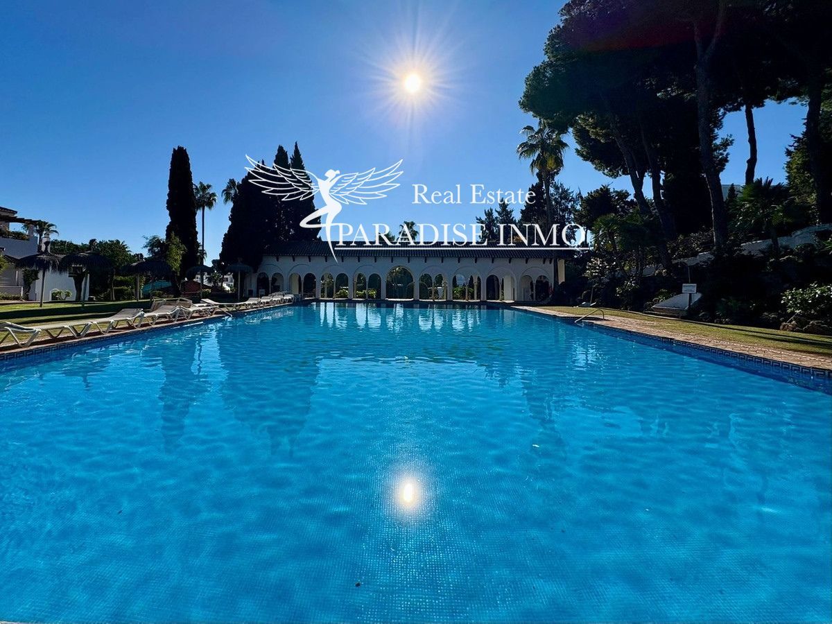 Flat for sale Marbella, Málaga. Ref: 5250. Paradise Group 