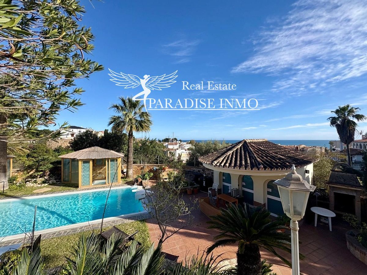 Detached villa for sale Fuengirola, Málaga. Ref: 5251. Paradise Group 