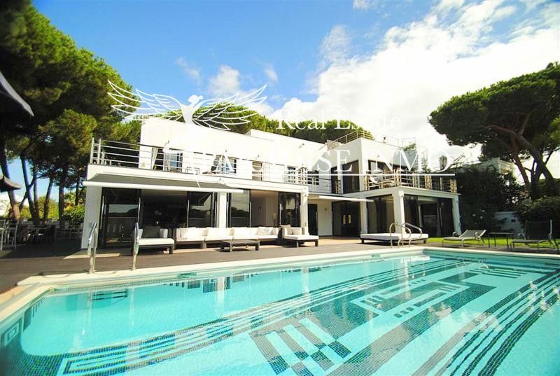 Detached villa for sale Marbella, Málaga. Ref: 5256. Paradise Group 