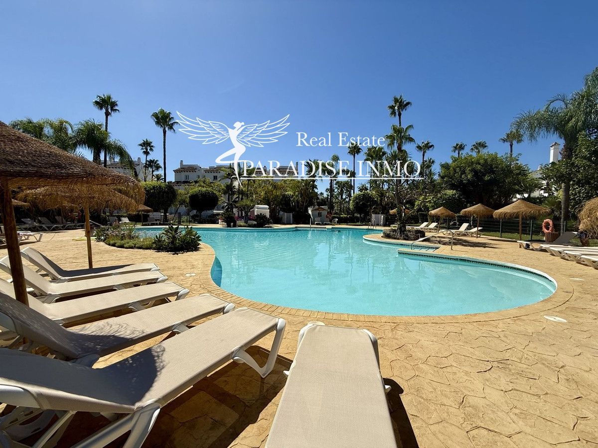 Detached villa for sale Estepona, Málaga. Ref: 5261. Paradise Group 