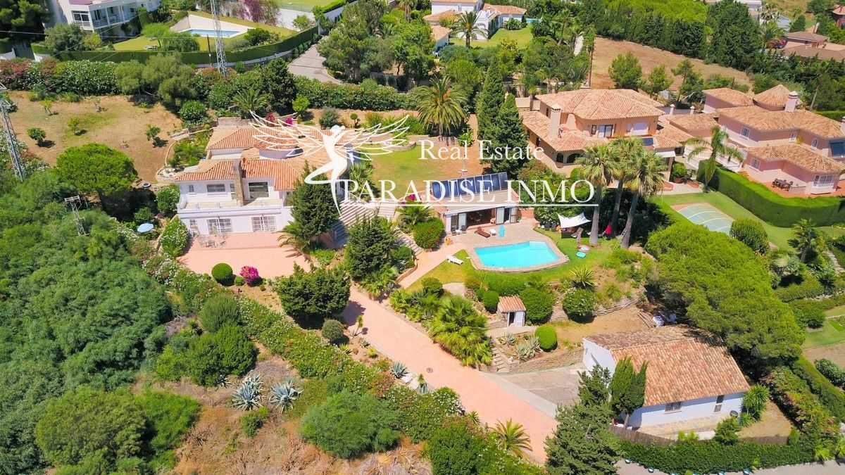 Detached villa for sale Estepona, Málaga. Ref: 5283. Paradise Group 