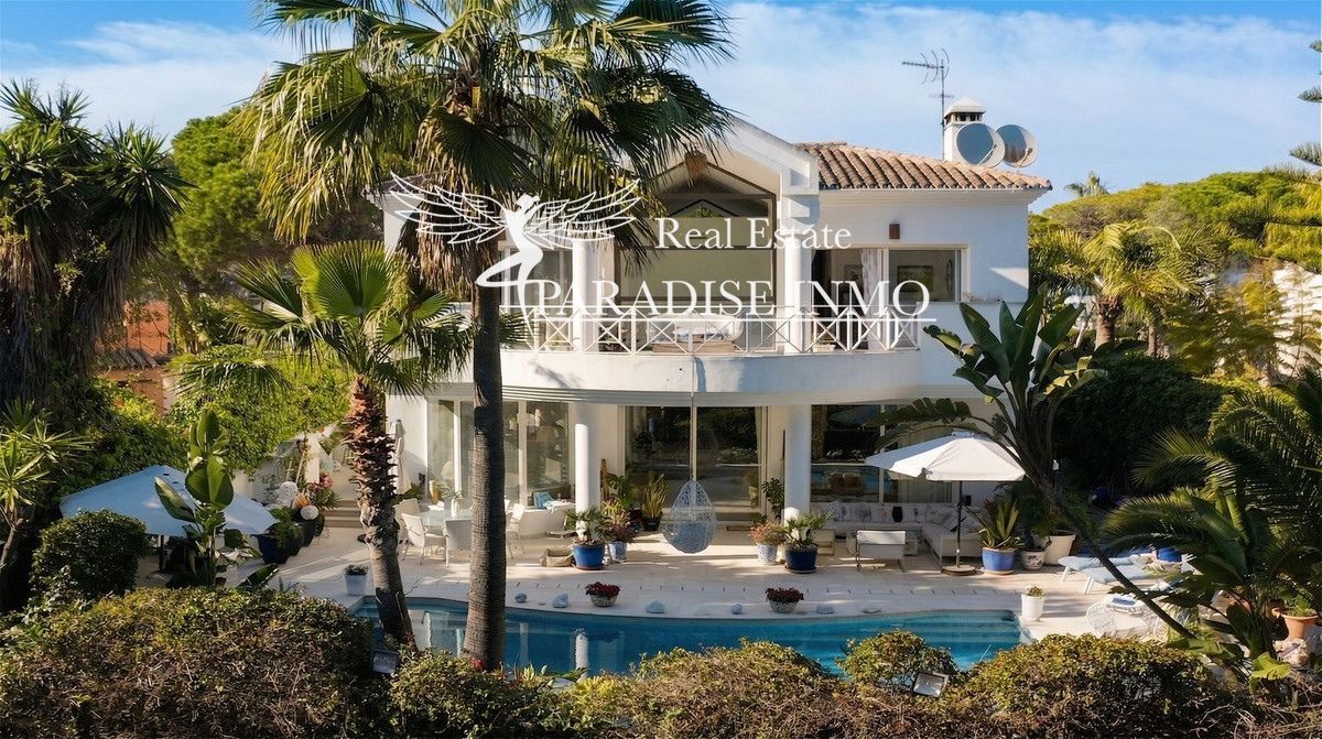 Detached villa for sale Estepona, Málaga. Ref: 5285. Paradise Group 