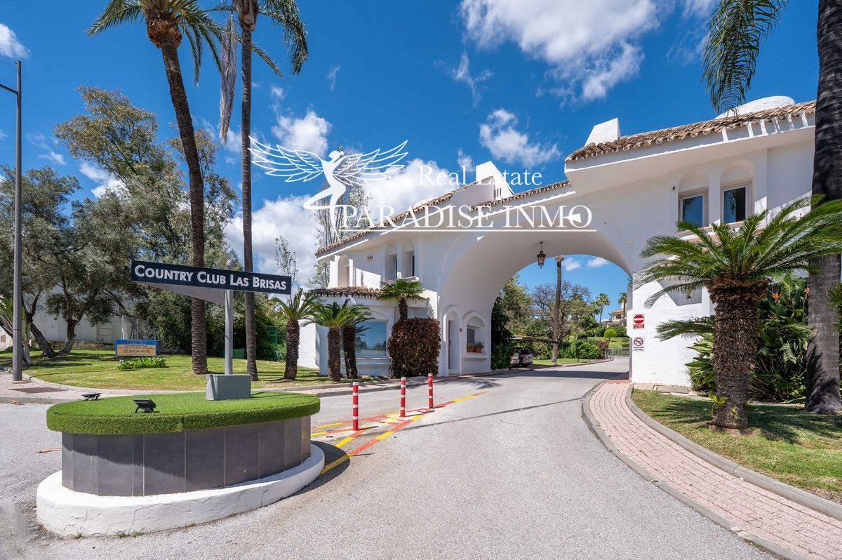 Flat for sale Marbella, Málaga. Ref: 5359. Paradise Group 