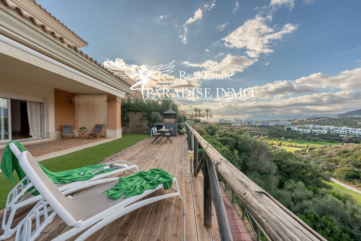 Detached villa for sale Marbella, Málaga. Ref: 5376. Paradise Group 