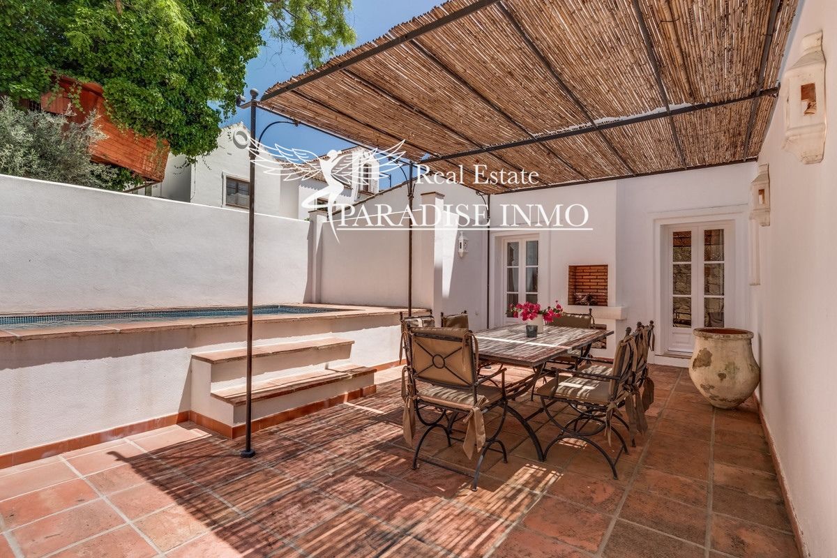 Flat for sale Benahavis, Málaga. Ref: 5396. Paradise Group 