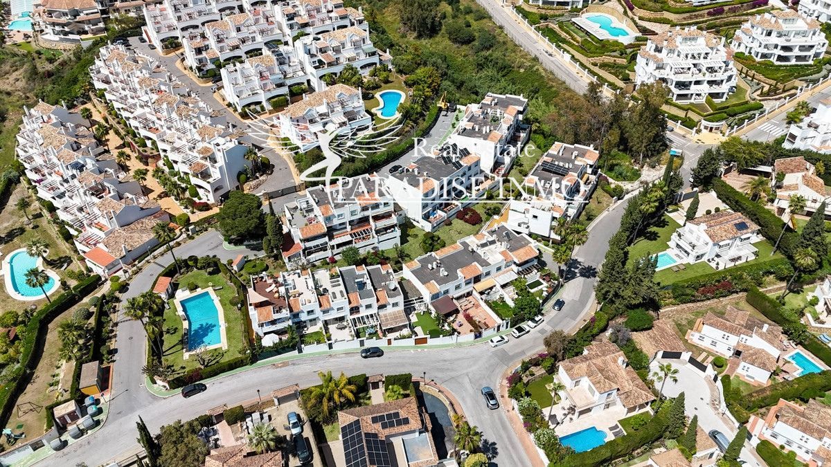 House for sale Marbella, Málaga. Ref: 5403. Paradise Group 