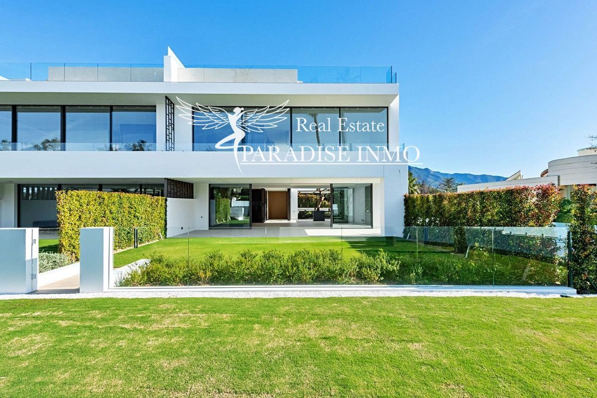 Detached villa for sale Marbella, Málaga. Ref: 5409. Paradise Group 