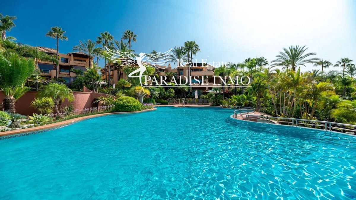 Flat for sale Marbella, Málaga. Ref: 5427. Paradise Group 